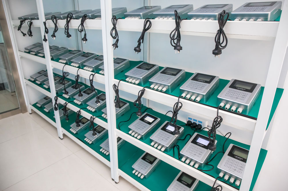 外夾式超聲波流量計展示