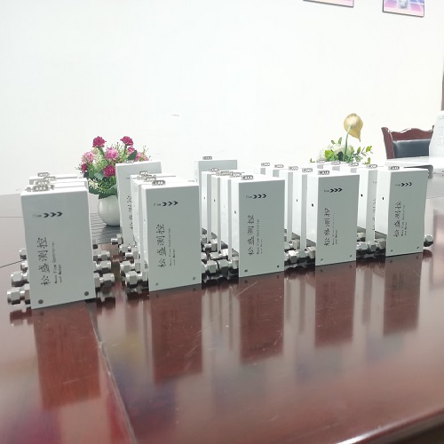 熱式氣體質量流量控制器